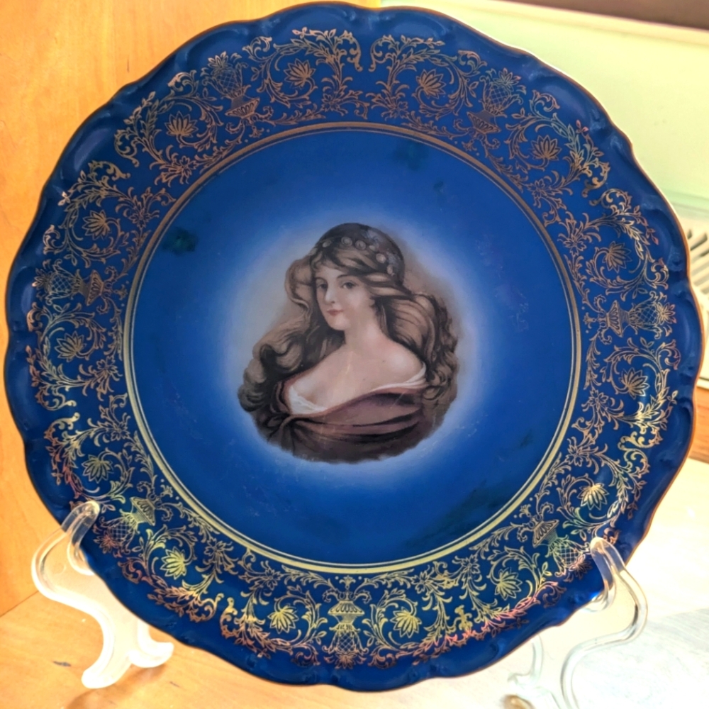 Vintage Victorian Portrait Plate Cobalt Blue & Gold. Schumann Arzberg Germany.